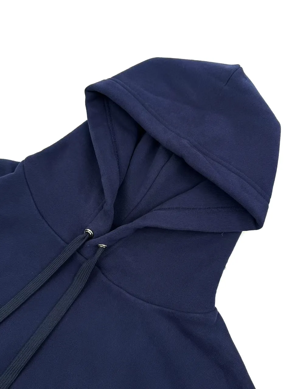 P410 Chrome Hearts Horseshoe flower hooded sweatshirt, Australian velvet satin technical cotton, excellent texture, comfortable and close to the skin, a touch of midnight navy dip dyeing, low-key elegance, three forms of realistic red horseshoe flowers, like the trend of flame ink, naturally smudged on the rice paper, controlling the visual focus, from concrete totem to abstract light spots, whispering that I am the rock oracle of the rules, a rebellious ceremony about wearing and performing, process 1: using glue printing, the printing has been modified by the film screen three times. Use glue liquid paint to print patterns on the fabric and bake the fabric to fix the printed pattern. Process 2: The fabrics are washed and have a better hand feel. Not easy to deform, not easy to shrink, not easy to fade, and maintain long-term beauty. Accessories: Customized 1:1 CH eyelet. Customized 1:1 CH trademark. Version: Loose version. Size: S M L XL. Style number: 25383.